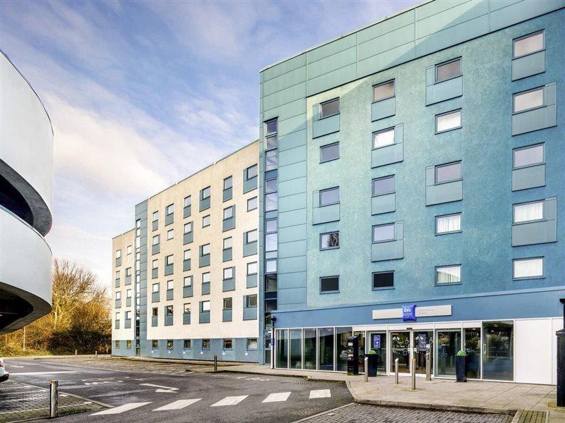 Ibis Budget London Heathrow T5 Slough Kültér fotó